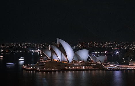 Sydney Opera House at nighttime thumbnail