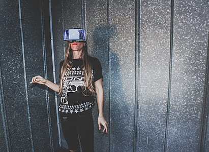 Woman Wearing Vr Glasses thumbnail