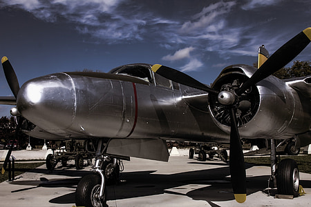 gray monoplane thumbnail