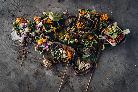 assorted bouquet of flowers thumbnail