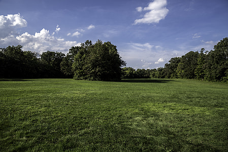 Meadow and landscape at Cayuhoga Valley National Park, Ohio thumbnail