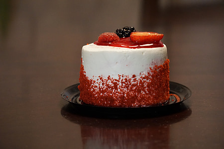 white and red icing cake thumbnail