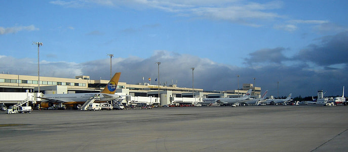 Gran Canaria Airport in Las Palmas, Spain thumbnail