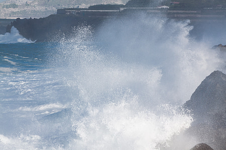 sea waves crashing on rocks thumbnail