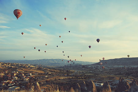 hot air balloon, mountain, flying, air balloon thumbnail