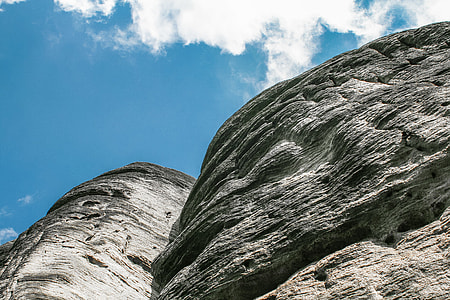Blue Sky, White Rocks thumbnail
