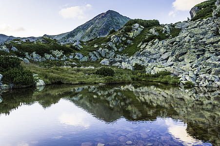 gray and green mountains thumbnail