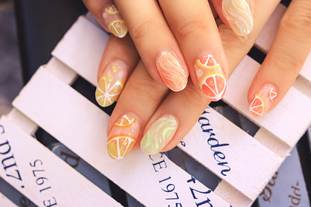 photo of women's nail art thumbnail