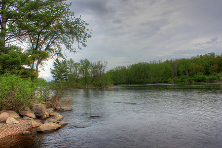 Shoreline on a cloudy day at Council Grounds State Park, Wisconsin thumbnail