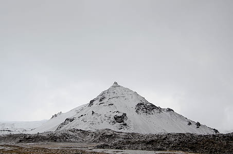 mountain covering with snow thumbnail