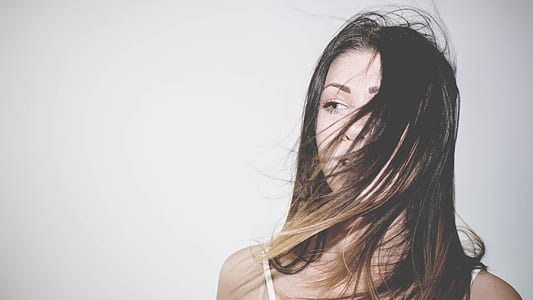 photo of woman wearing white spaghetti strap top thumbnail