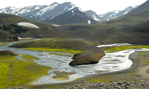 green and gray mountain during daytime thumbnail