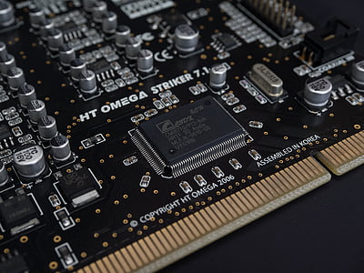 black HT Omega Striker 7.1 motherboard thumbnail