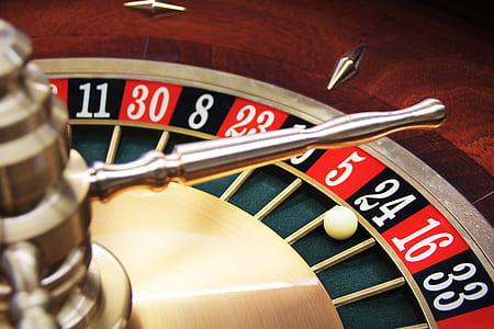 close-up photo of brown and red roulette thumbnail