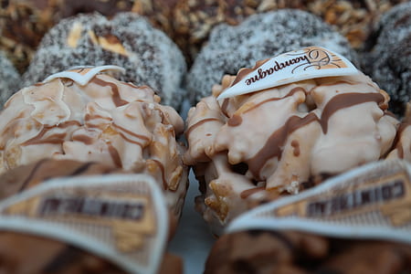closeup photo of baked pastries thumbnail