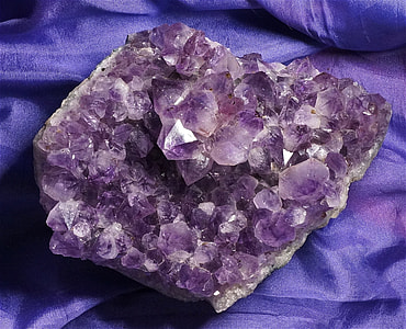purple geode cut thumbnail