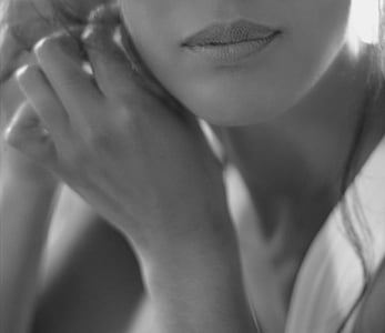 woman holding her ears thumbnail