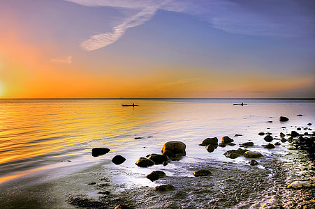 sunset over the horizon thumbnail