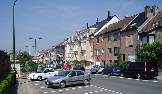 Avenue Jean Van Hoorenbeeck in Auderghem, Belgium thumbnail