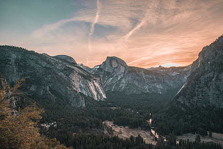 sunlight behind mountains thumbnail