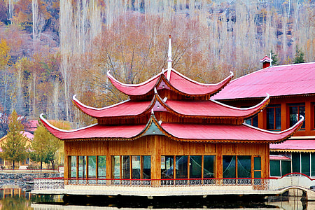 Lower Kachura Lake, Shangrila Lake thumbnail