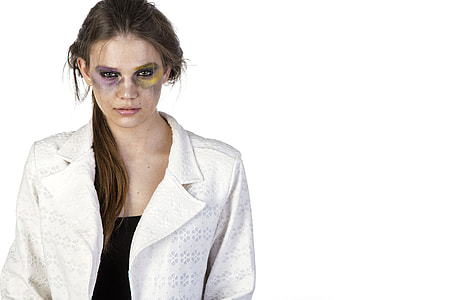woman with eyeshadow makeup wearing white blazer thumbnail