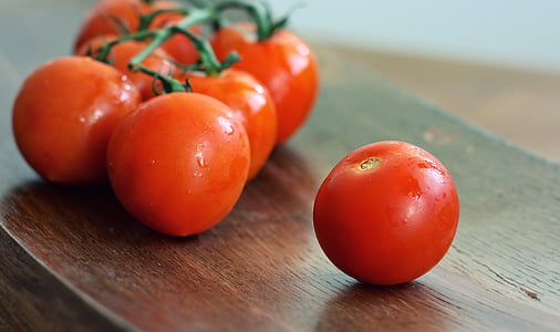 ripe tomatoes lot thumbnail