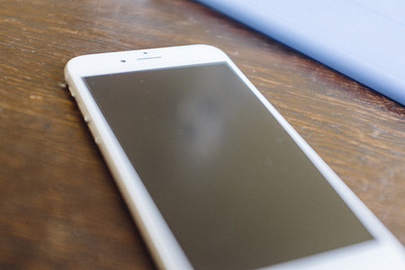 iPhone closeup thumbnail