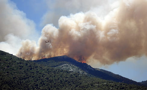 mountain showing smoke thumbnail