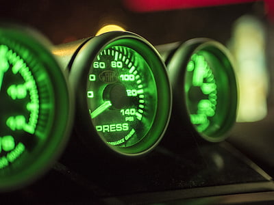 shallow focus photo speedometer thumbnail