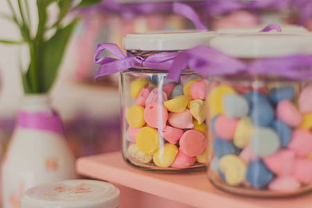 Two Glass Jars thumbnail