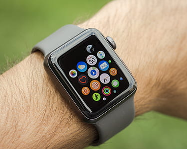 black aluminum case Apple Watch with black sport band thumbnail