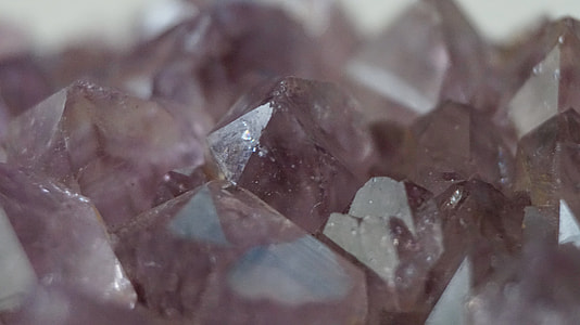 selective focus photography of purple crystal thumbnail