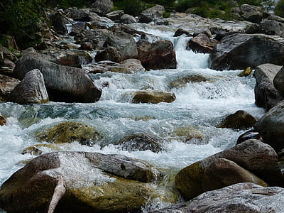 river surrounded with rock thumbnail