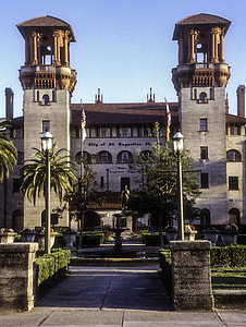 Lightner Museum and City Hall in St. Augustine, Florida thumbnail