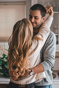 man and woman hugging thumbnail