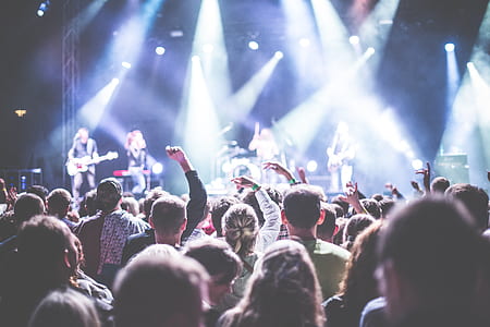 concert during night thumbnail