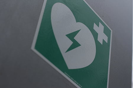 green and white heart symbol signage thumbnail