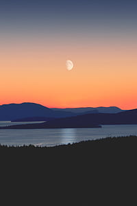 lake photography during nightfall thumbnail
