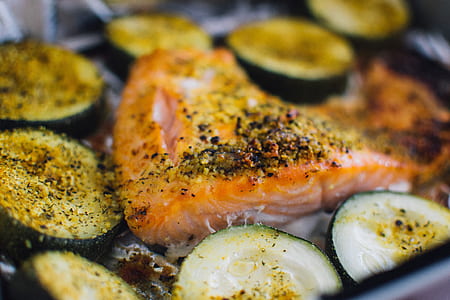 salmon with pepper thumbnail