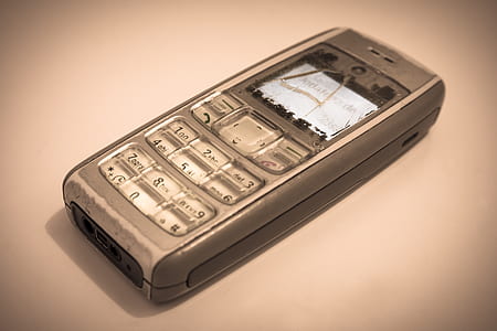 turned-on Nokia candybar phone thumbnail