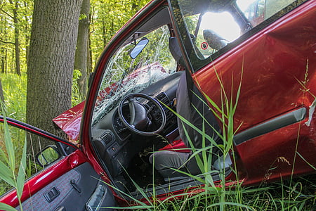 opened red vehicle door thumbnail