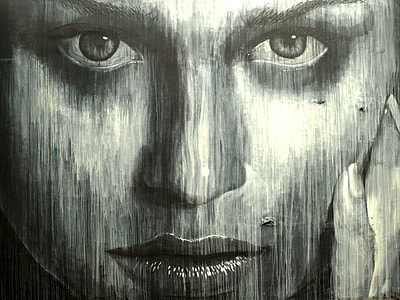 woman's face painting thumbnail