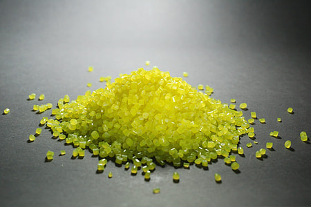 mound of green granules thumbnail
