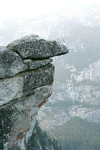 landscape photograph of rock cliff thumbnail
