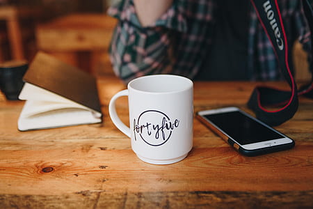 white ceramic mug thumbnail