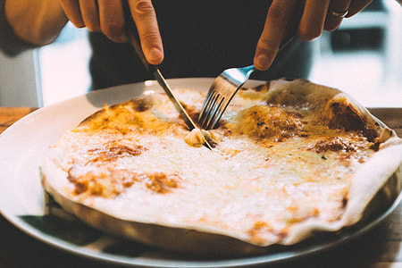 Pizza margherita thumbnail