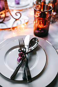 Christmas table decorations thumbnail