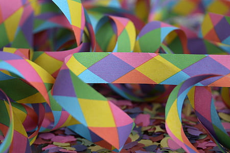 multicolored paper lot thumbnail