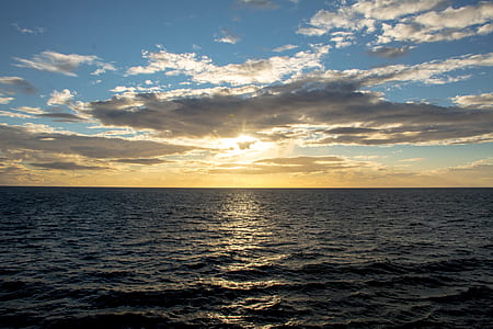 ocean and clouds thumbnail